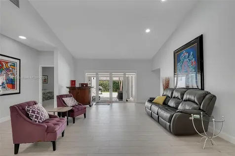 10651 SW 76th Avenue Pinecrest FL 33156
