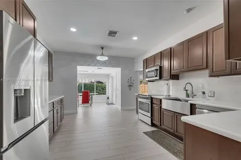 10651 SW 76th Avenue Pinecrest FL 33156