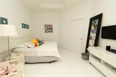 150 Sunny Isles Boulevard Sunny Isles Beach FL 33160