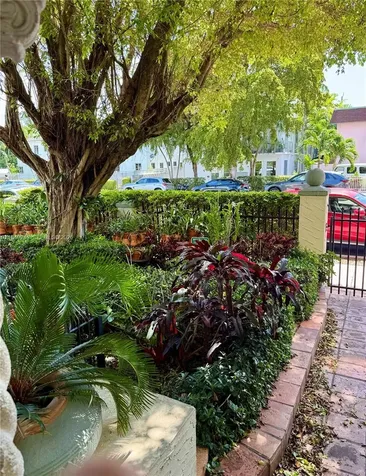 934 Michigan Avenue Miami Beach FL 33139
