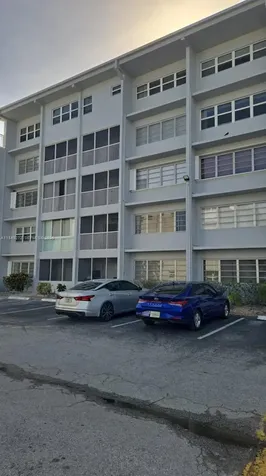 215 SE 3rd Avenue Hallandale Beach FL 33009