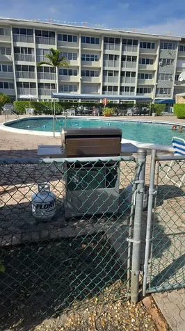 215 SE 3rd Avenue Hallandale Beach FL 33009