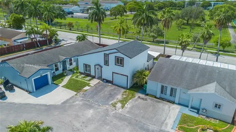 18858 NW 63rd Court Circle Hialeah FL 33015