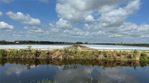 595 N Header Canal Road Fort Pierce FL 34945