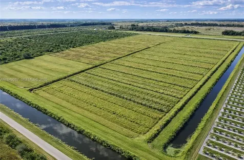 595 N Header Canal Road Fort Pierce FL 34945