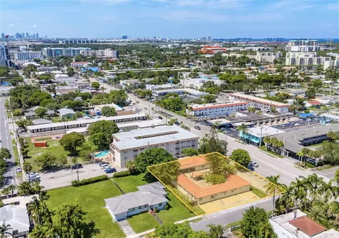 380 S Federal Highway Dania Beach FL 33004
