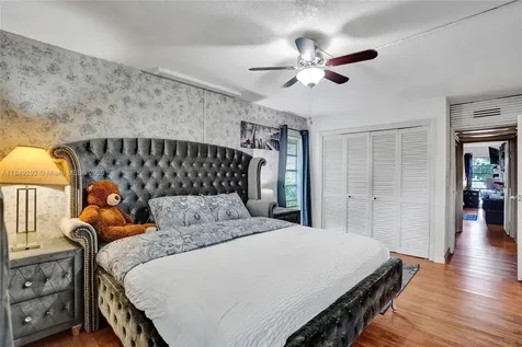 7811 NW 75th Avenue Tamarac FL 33321
