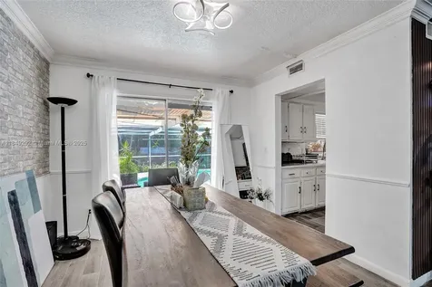 7811 NW 75th Avenue Tamarac FL 33321