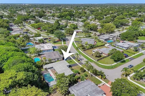 7811 NW 75th Avenue Tamarac FL 33321