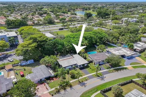 7811 NW 75th Avenue Tamarac FL 33321