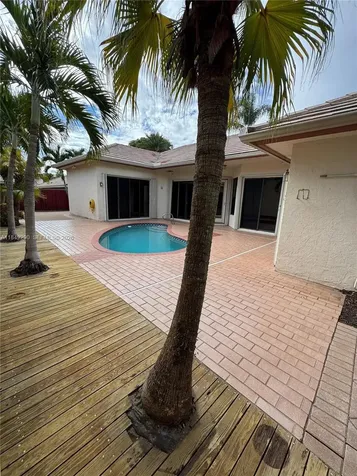 212 Citrus Trail Boynton Beach FL 33436