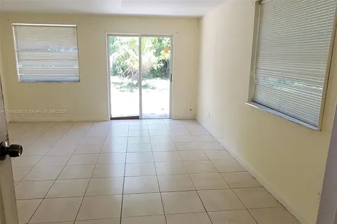 1075 NW 124th Street North Miami FL 33168