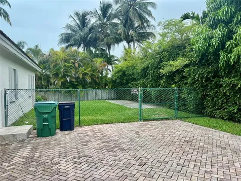 8220 SW 187th Street Cutler Bay FL 33157