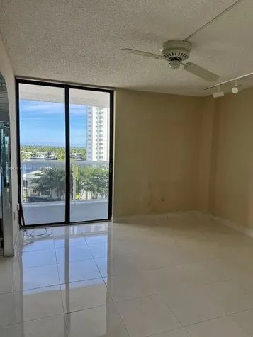 20505 E Country Club Drive Aventura FL 33180