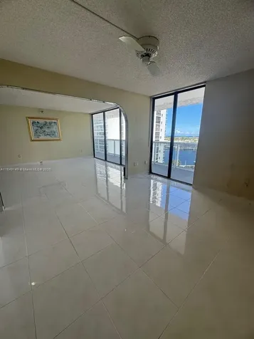 20505 E Country Club Drive Aventura FL 33180