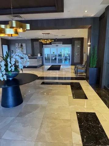 20505 E Country Club Drive Aventura FL 33180