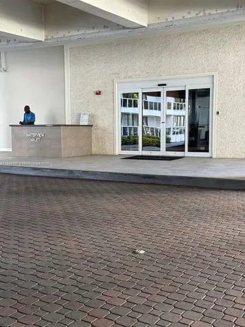 20505 E Country Club Drive Aventura FL 33180