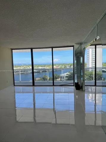 20505 E Country Club Drive Aventura FL 33180
