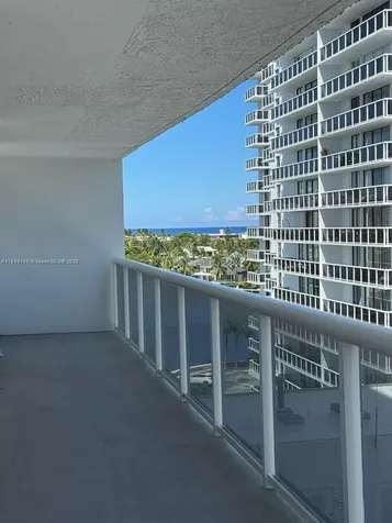 20505 E Country Club Drive Aventura FL 33180