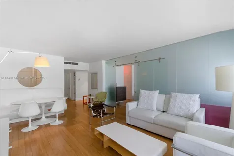 100 Lincoln Road Miami Beach FL 33139