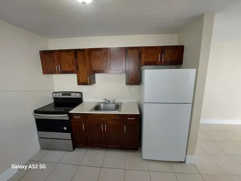 1574 NW 58th Street Miami FL 33142