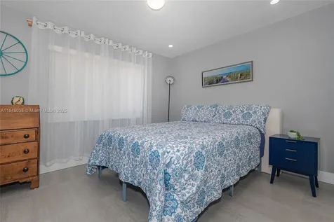 1631 NE 114th Street Miami FL 33181