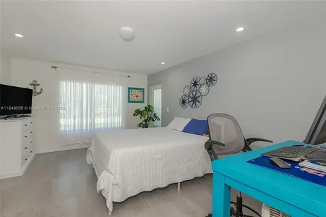 1631 NE 114th Street Miami FL 33181