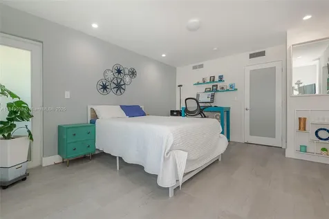 1631 NE 114th Street Miami FL 33181