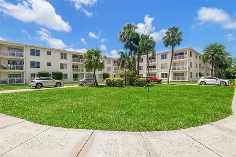 1631 NE 114th Street Miami FL 33181