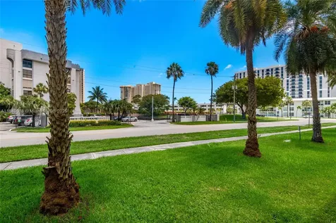 1631 NE 114th Street Miami FL 33181