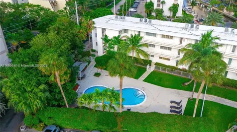1631 NE 114th Street Miami FL 33181