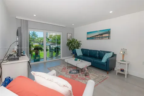 1631 NE 114th Street Miami FL 33181