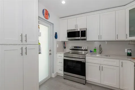 1631 NE 114th Street Miami FL 33181