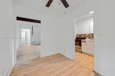 1355 NW 44th Street Miami FL 33142