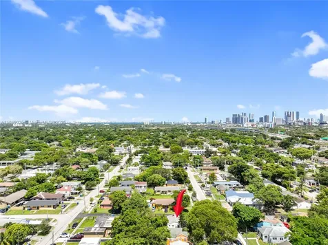 1355 NW 44th Street Miami FL 33142