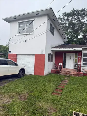 3753 Washington Avenue Miami FL 33133