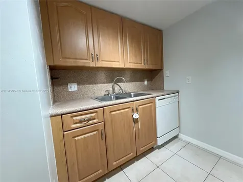 2415 NW 16th St Road Miami FL 33125