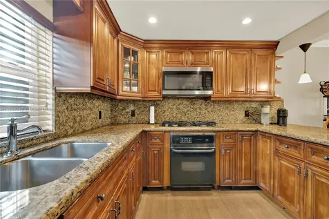 11338 SW 69th Lane Miami FL 33173