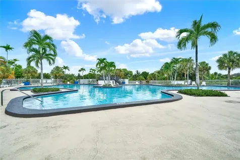 11338 SW 69th Lane Miami FL 33173
