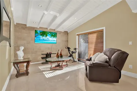 11338 SW 69th Lane Miami FL 33173