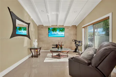 11338 SW 69th Lane Miami FL 33173