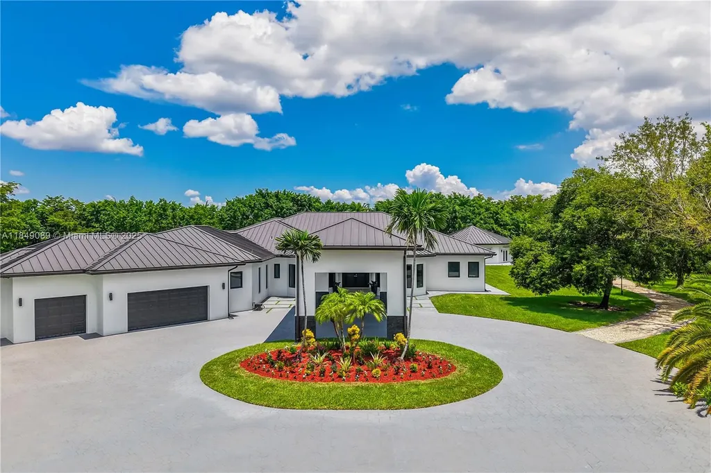 601 Ranch Road Weston FL 33326