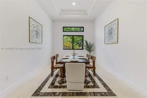 601 Ranch Road Weston FL 33326