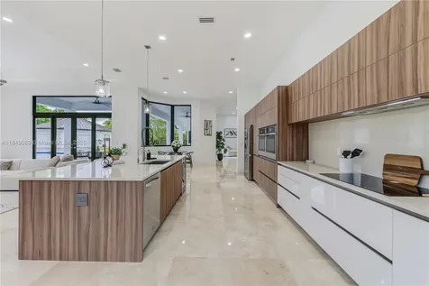 601 Ranch Road Weston FL 33326