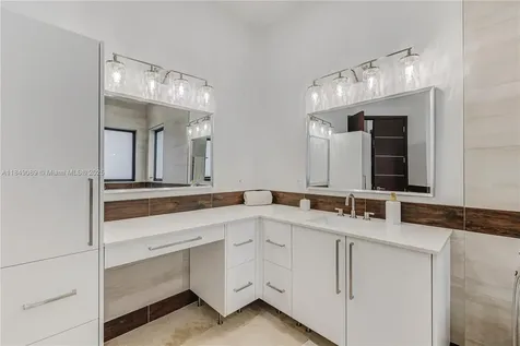 601 Ranch Road Weston FL 33326
