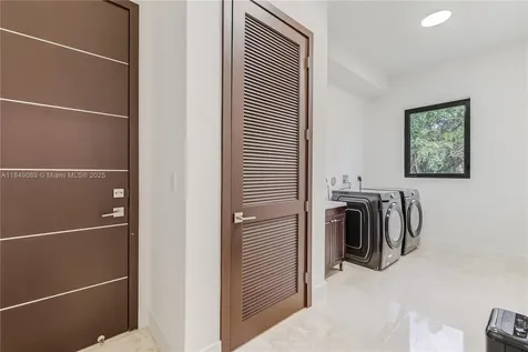 601 Ranch Road Weston FL 33326