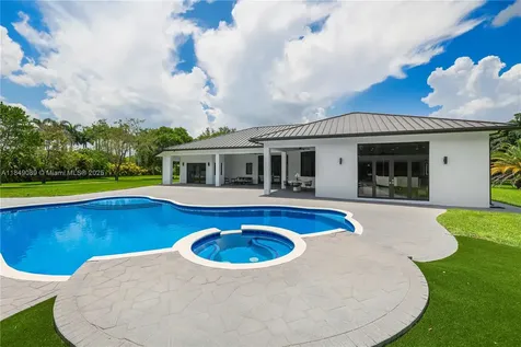 601 Ranch Road Weston FL 33326
