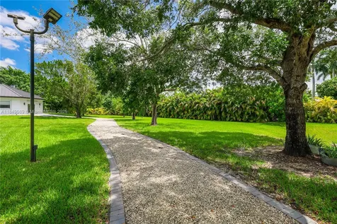 601 Ranch Road Weston FL 33326