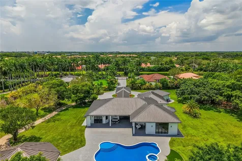 601 Ranch Road Weston FL 33326