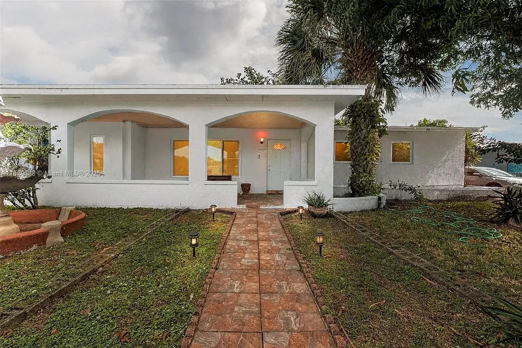 17915 NW 43rd Court Miami Gardens FL 33055